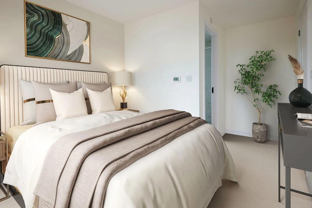 Property photo 3 of 7