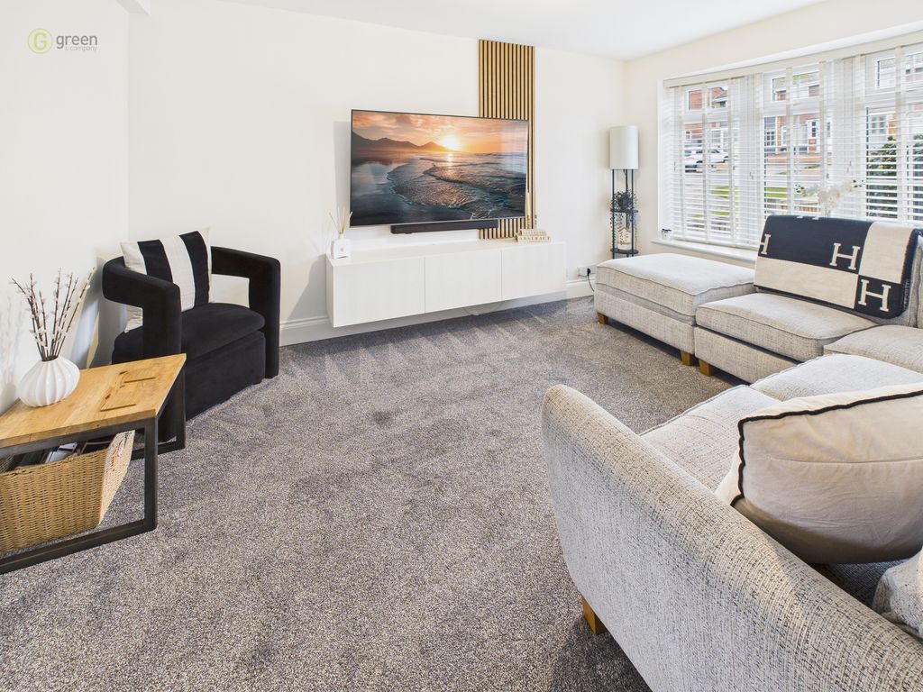 Property photo 2 of 24 Cam04425G0Pr0347Still004