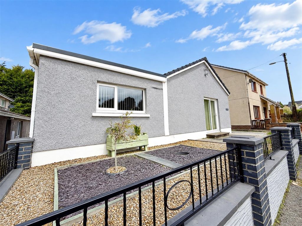 Property photo 1 of 13 Gwynfraes.Png