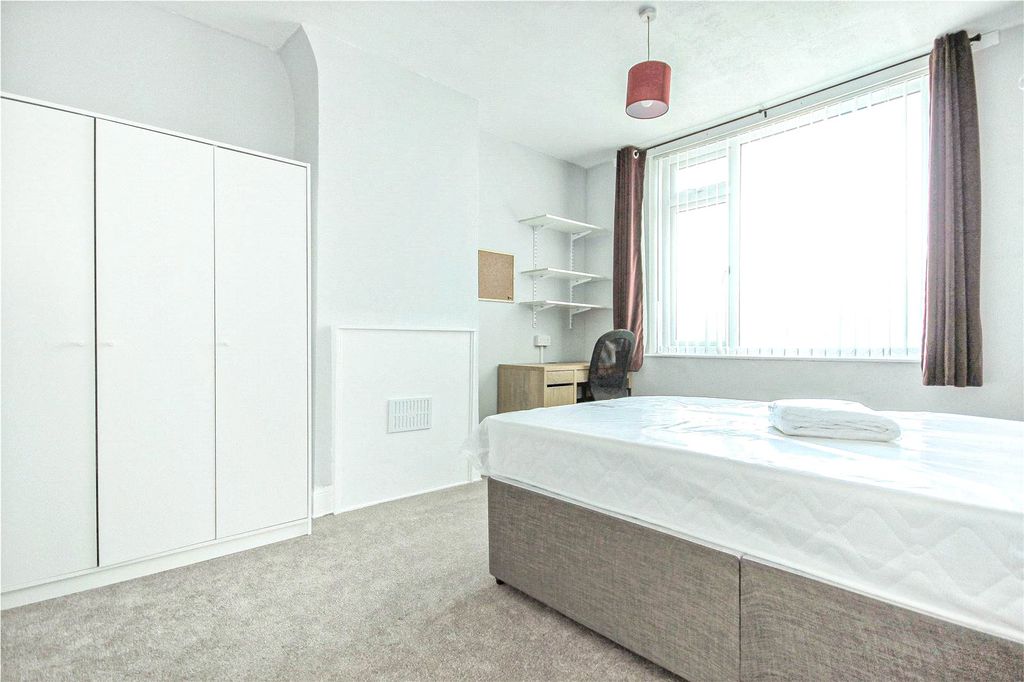 Property photo 1 of 10 Picture No. 44