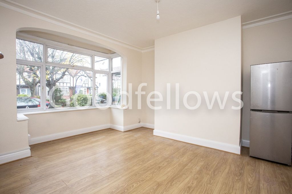Property photo 3 of 12 Picture No. 27