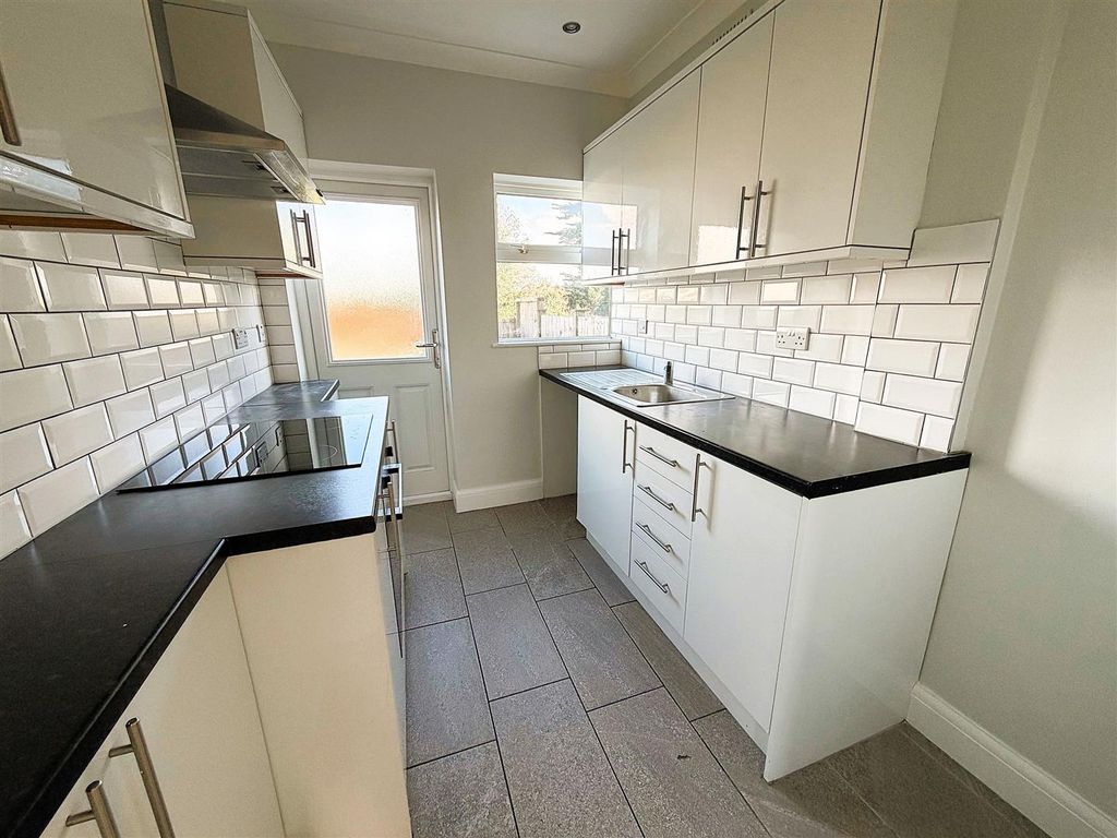 Property photo 3 of 13 3.Jpg