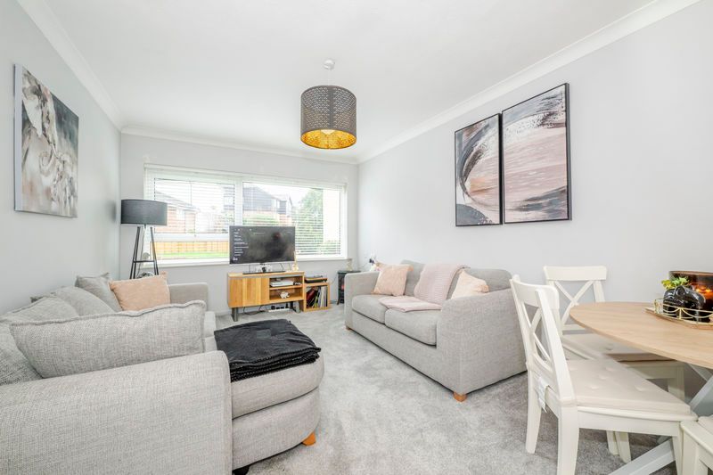 Property photo 2 of 11 Photo 7