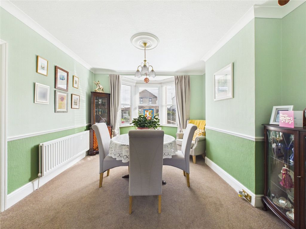 Property photo 3 of 18 Picture No. 23