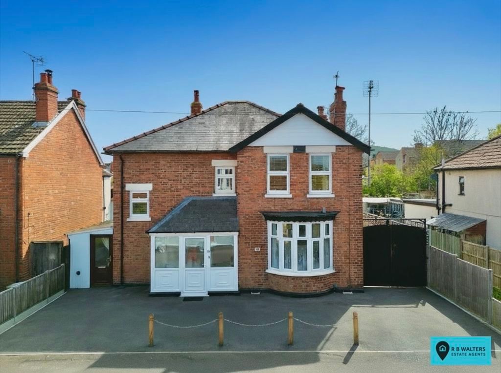 Property photo 1 of 33 External