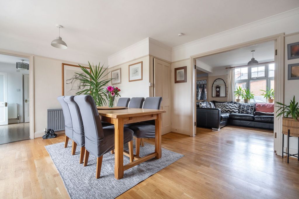 Property photo 3 of 11 Dining Room