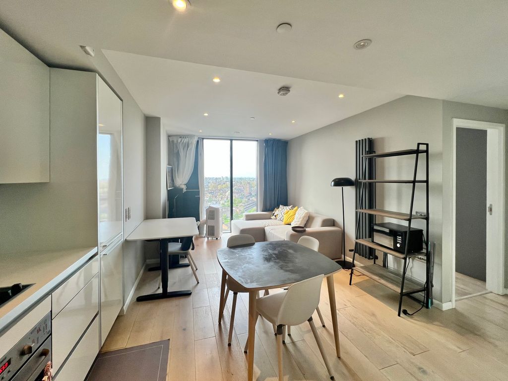 Property photo 2 of 19