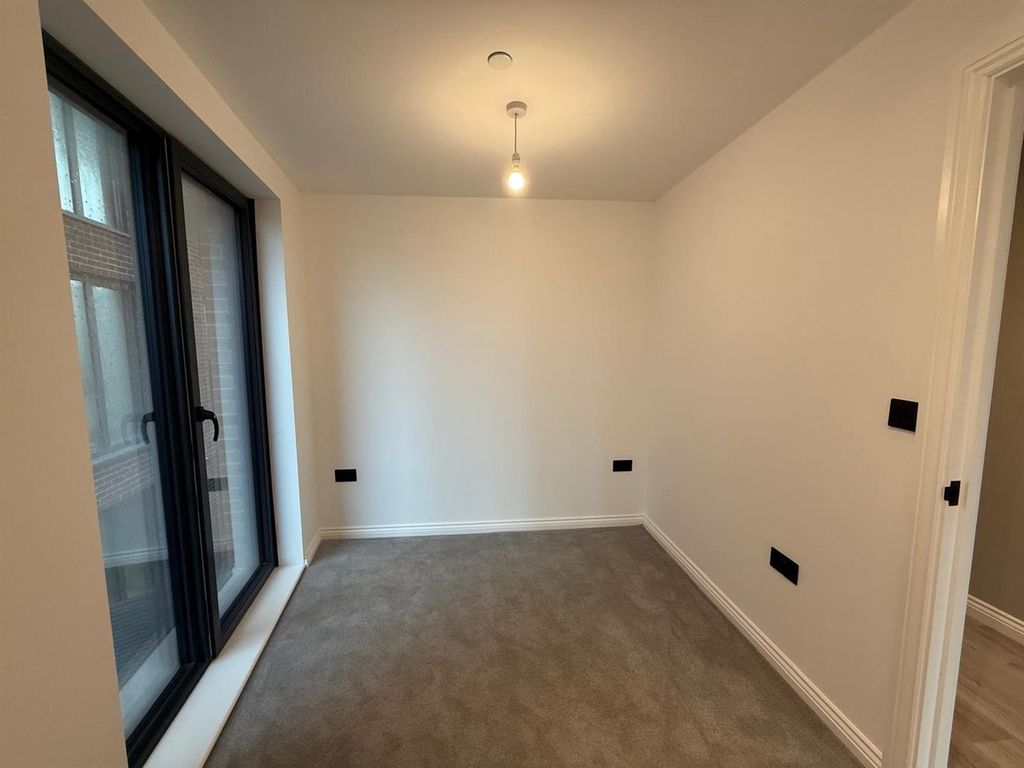 Property photo 3 of 11 209 1.Jpg