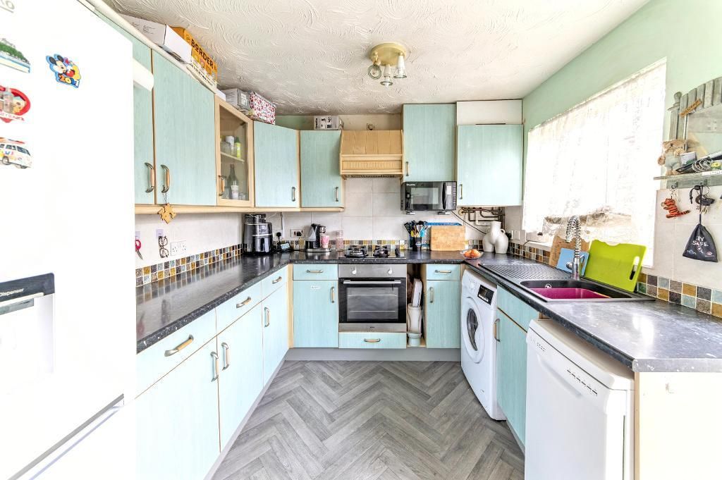 Property photo 2 of 12 Photo 2