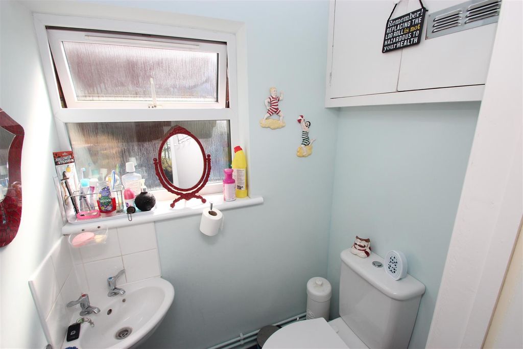 Property photo 3 of 8 Img_9995.Jpg