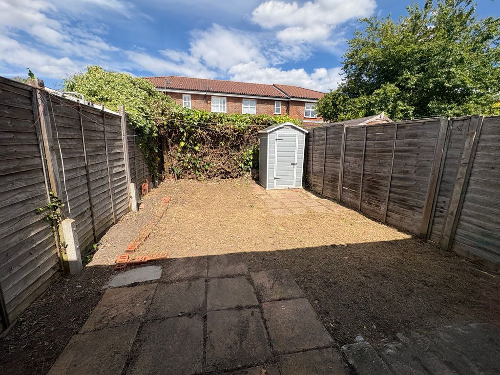 Property photo 3 of 9 Img_2919