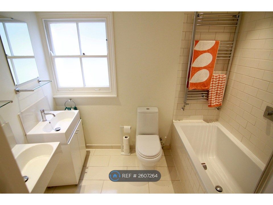 Property photo 3 of 8 Bathroom &amp; Shower