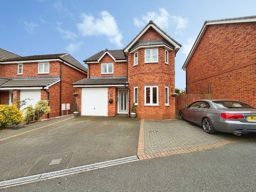 Property photo 1 of 39