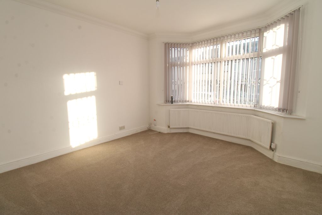 Property photo 2 of 10 Img_7022