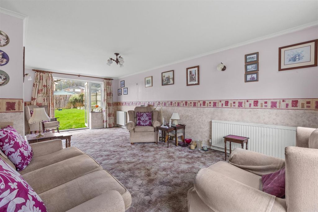 Property photo 2 of 14