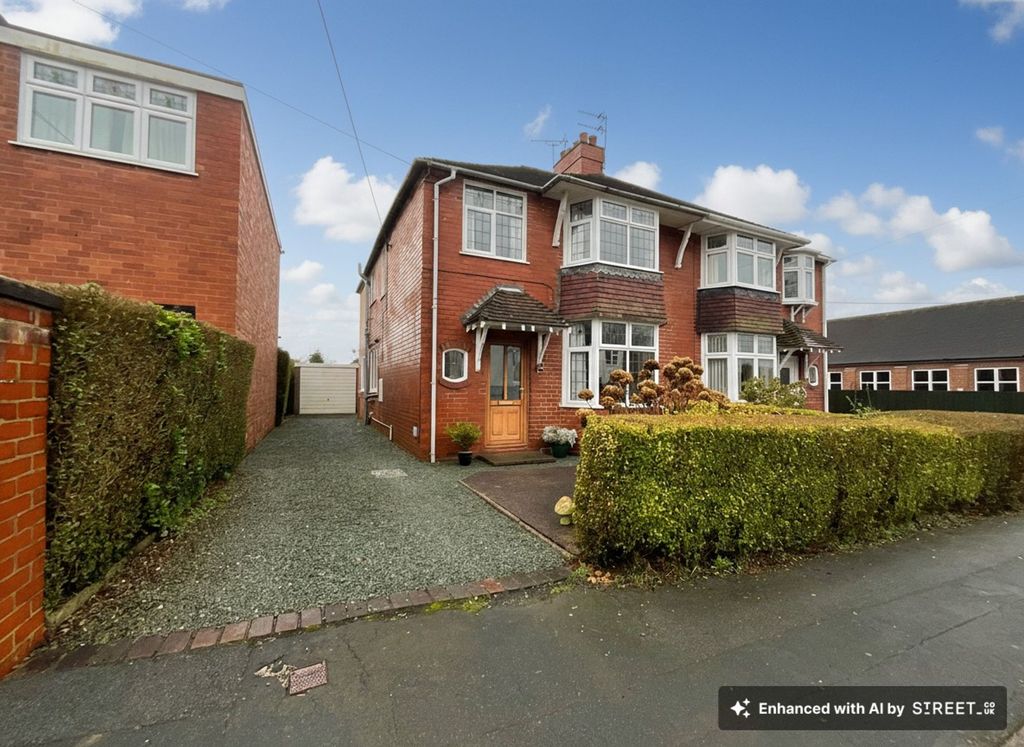 Property photo 2 of 26