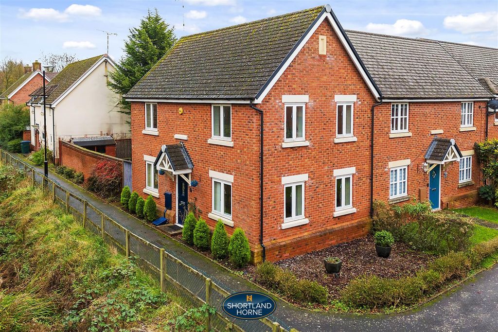 Property photo 1 of 30 3 Celilo Walk (9 Of 36).Jpg