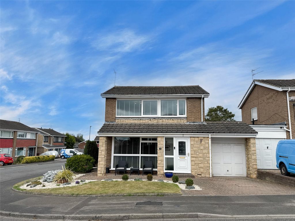 Property photo 1 of 27 External