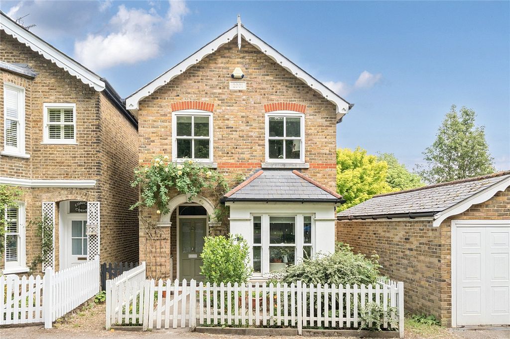 Property photo 1 of 27 Picture No. 31