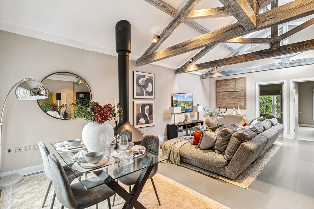 Additional image 34 of 8 bed terraced house to rentCheyne Walk & Cheyne Mews, London SW3