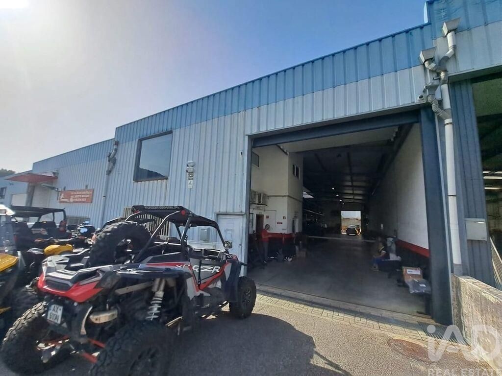 Property photo 1 of 30