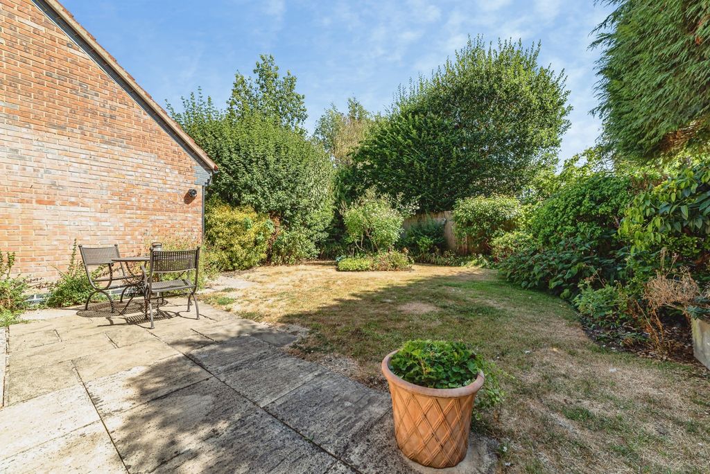 Property photo 2 of 29 Pbox-Img.Jpg