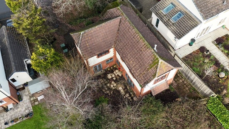 Property photo 2 of 15