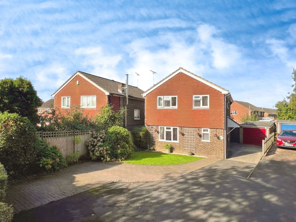 Property photo 1 of 17