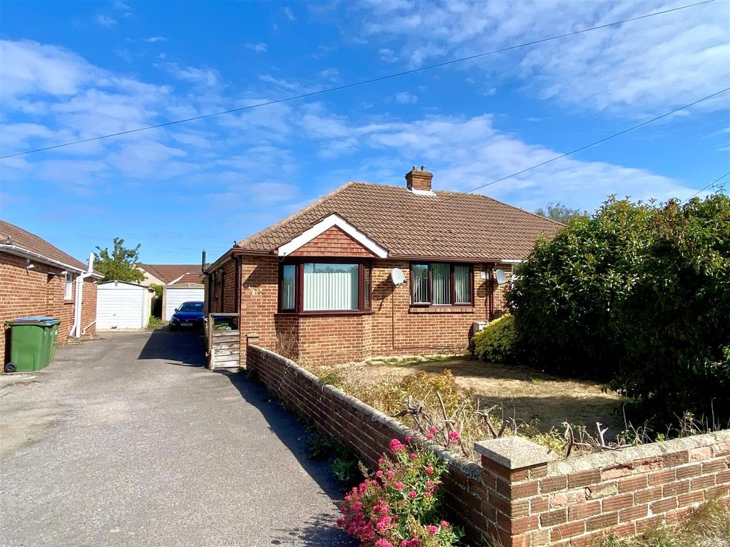 Property photo 1 of 11 Front 3.Jpg