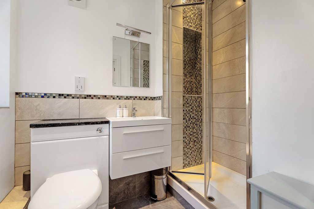 Additional image 29 of 6 bed detached house for salePine Grove, Brookmans Park AL9