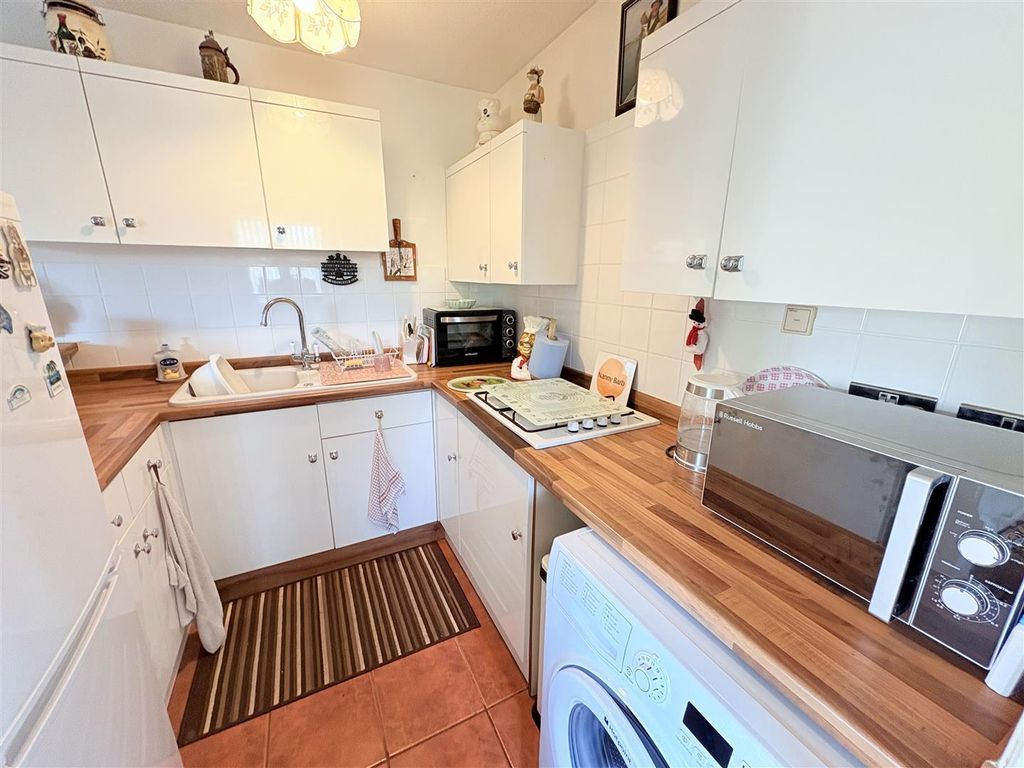 Property photo 3 of 12 Img_5167.Jpeg