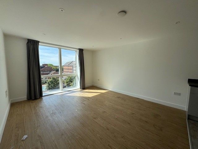 Property photo 2 of 7