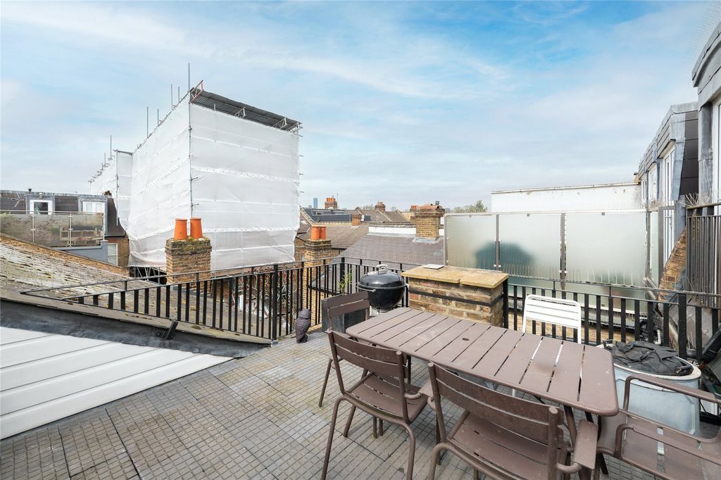 Property photo 2 of 11 Picture No. 08