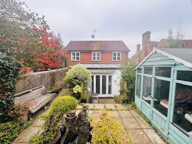 Property photo 1 of 17 Sun Terrace