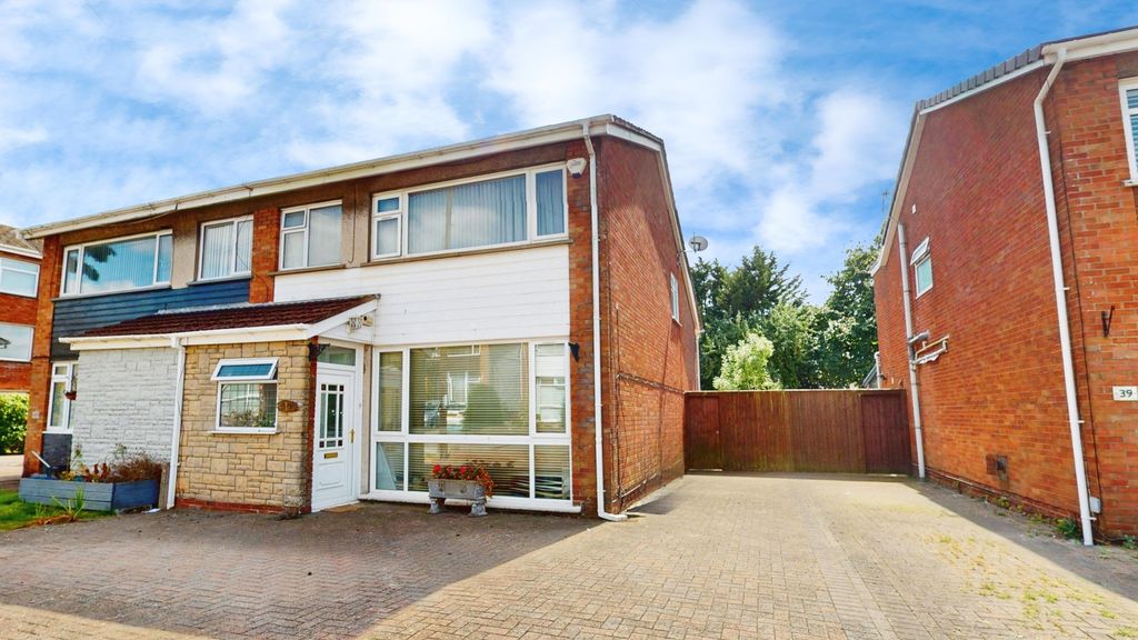 Property photo 1 of 23