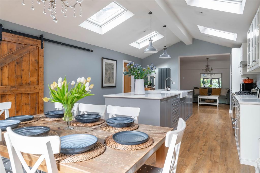 Property photo 2 of 53 Open Plan Kitchen-7.Jpg