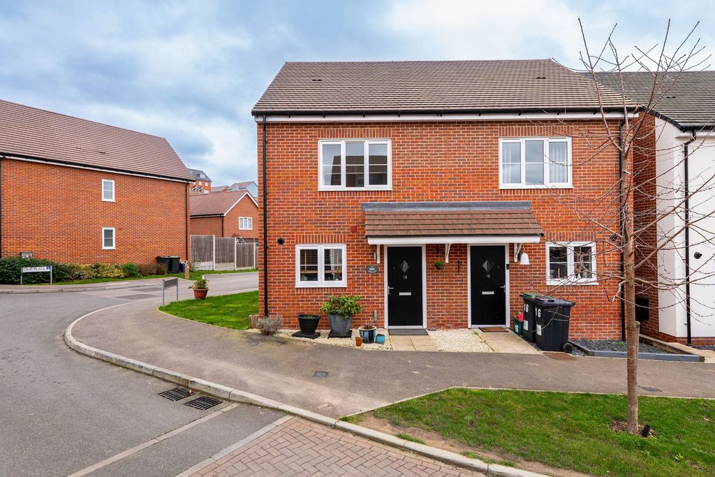 Property photo 1 of 15