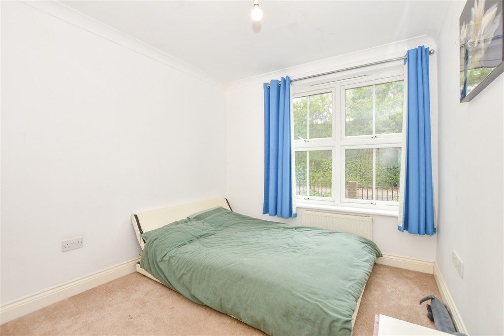 Property photo 1 of 9 Bedroom 2
