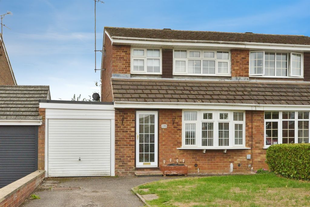 Property photo 1 of 12