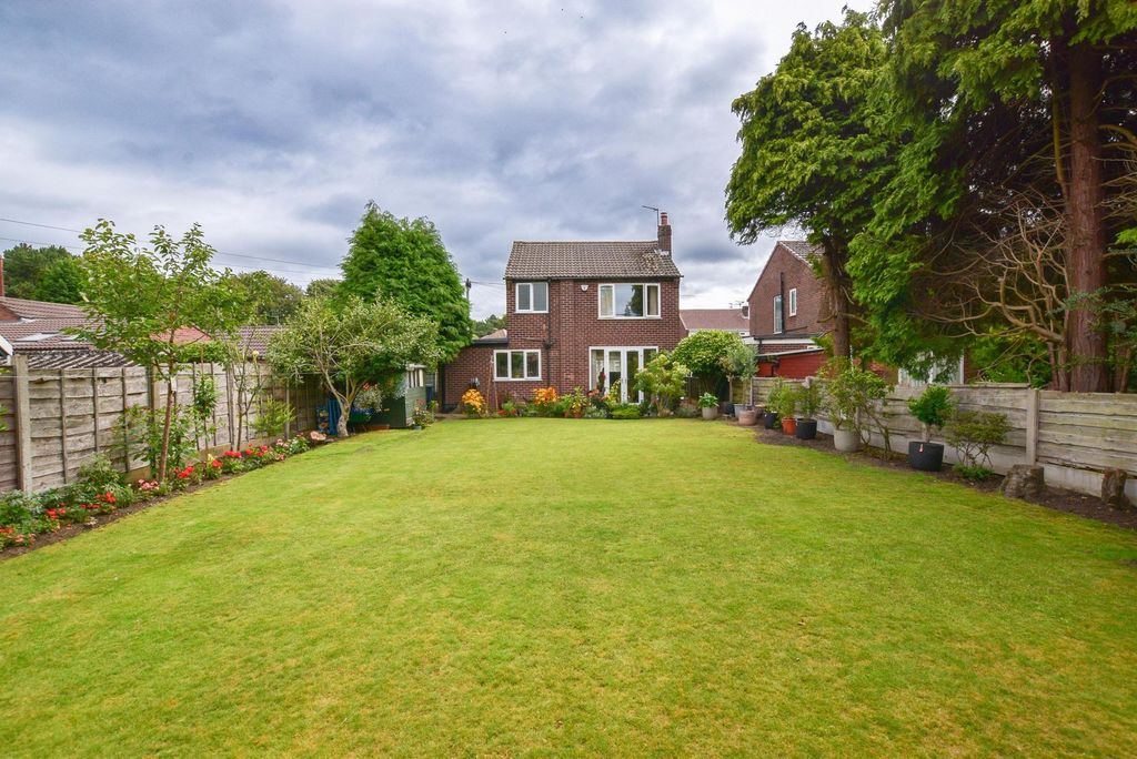 Property photo 3 of 26 Photo 23