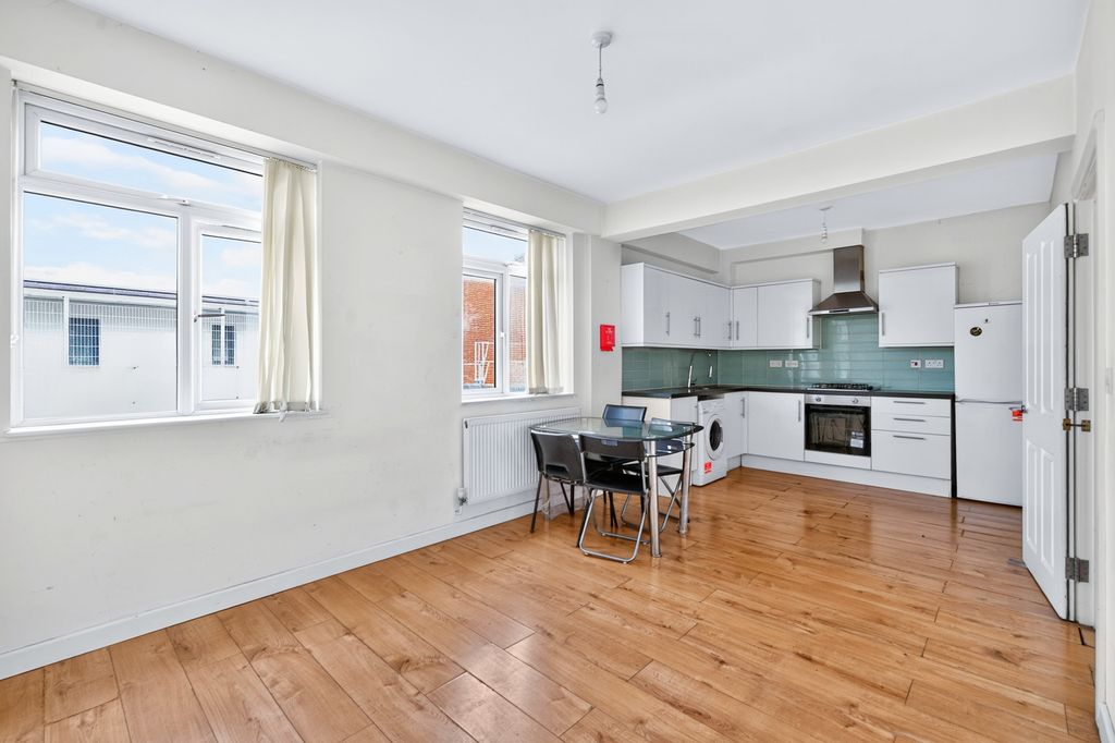 Property photo 1 of 14 Pbox-Img.Jpg