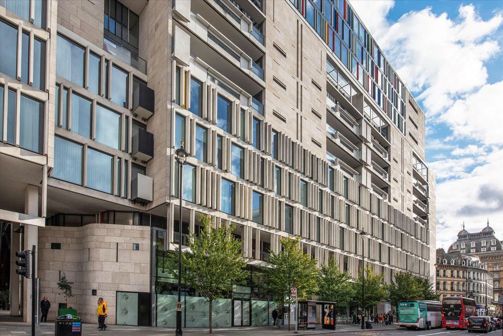 Property photo 2 of 17 Image