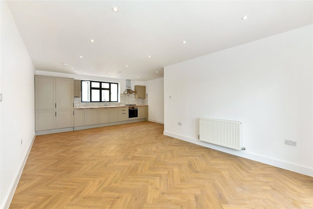 Property photo 3 of 9 Picture No. 09