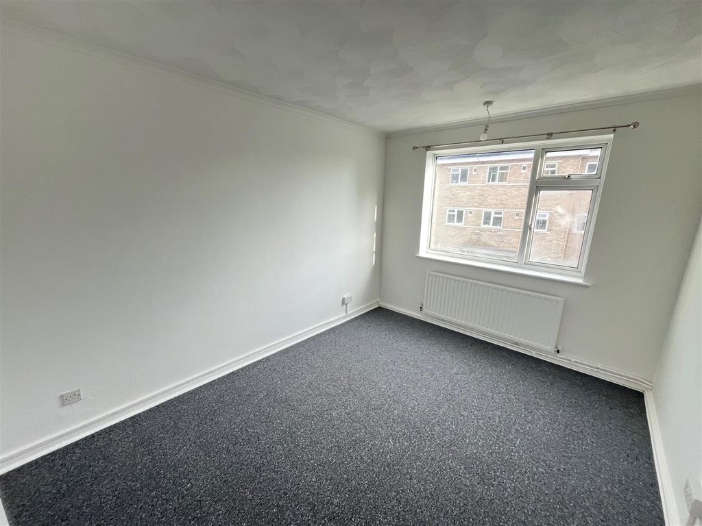 Property photo 3 of 6 3.Jpg