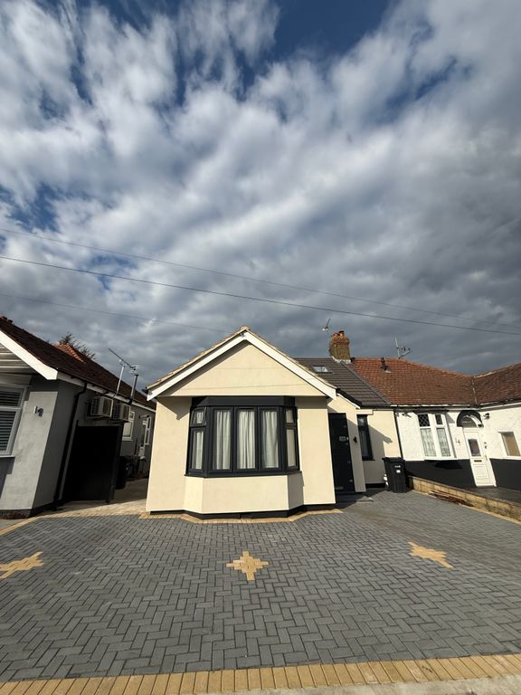 Property photo 1 of 40