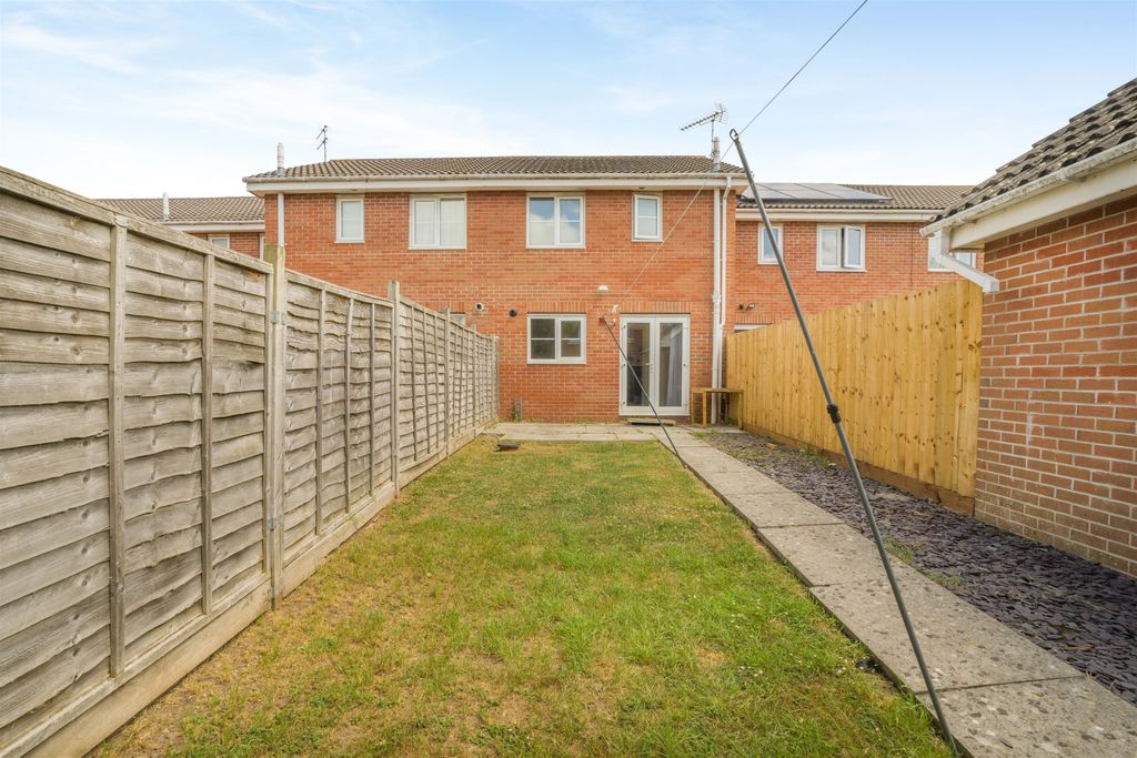 Property photo 2 of 14