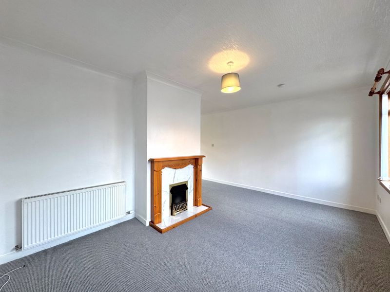 Property photo 3 of 16 Photo 12