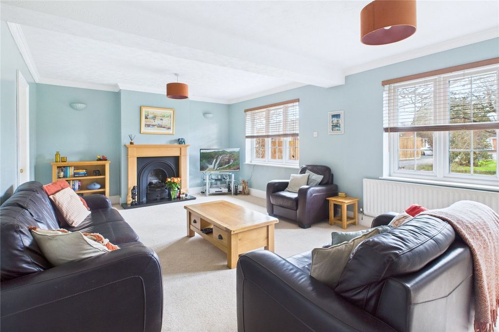 Property photo 2 of 17 Picture No. 03