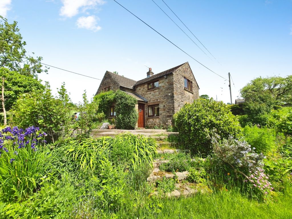 Property photo 3 of 46 Bromley Cottage