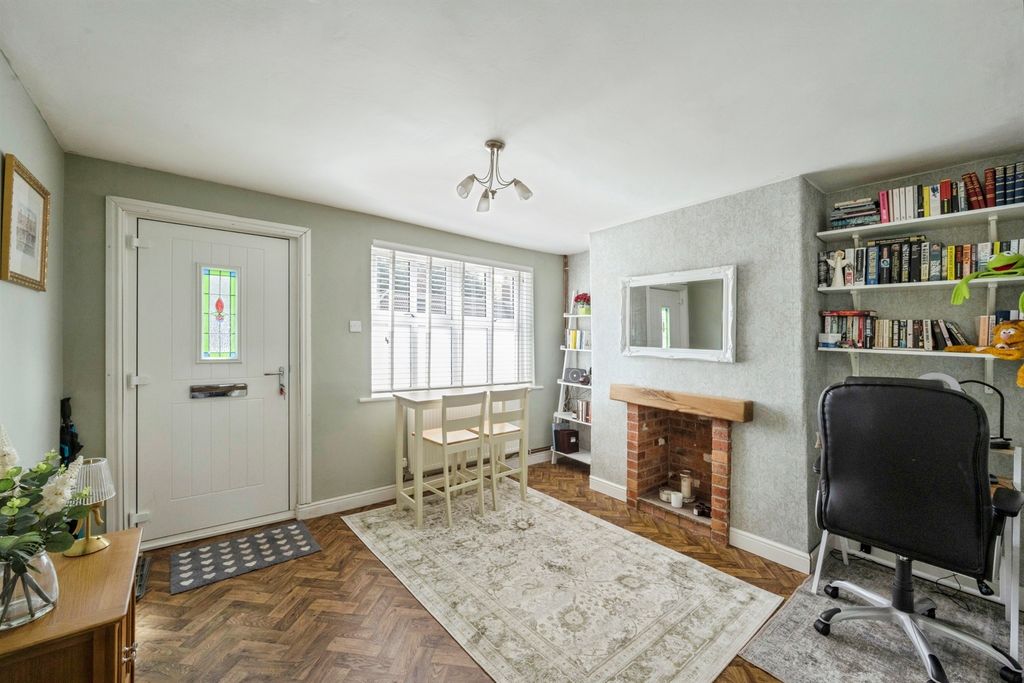 Property photo 2 of 15